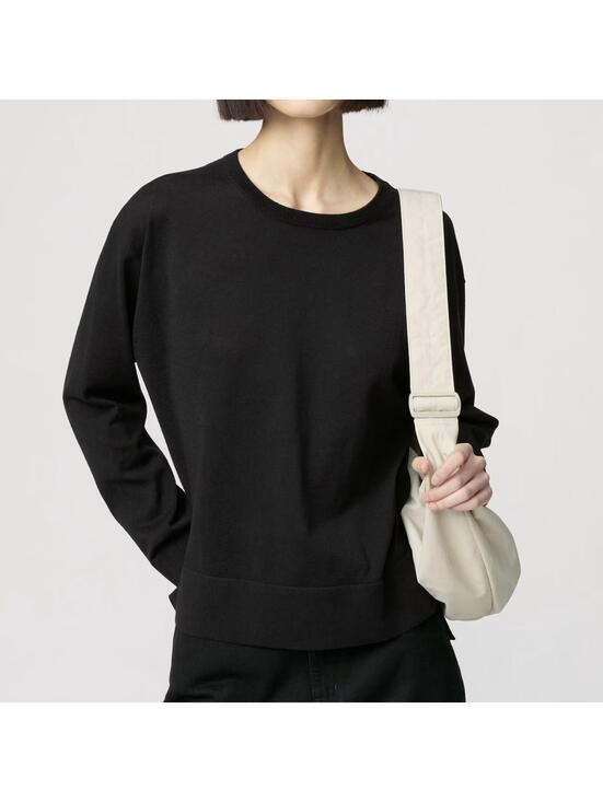 Uniqlo Sweaters - Uniqlo U Crew Neck Sweater NWT Black Small